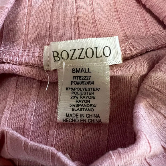 NWOT Bozzolo Mock Neck Short Sleeve Dusty Pink Crop Top size small - Picture 3 of 6